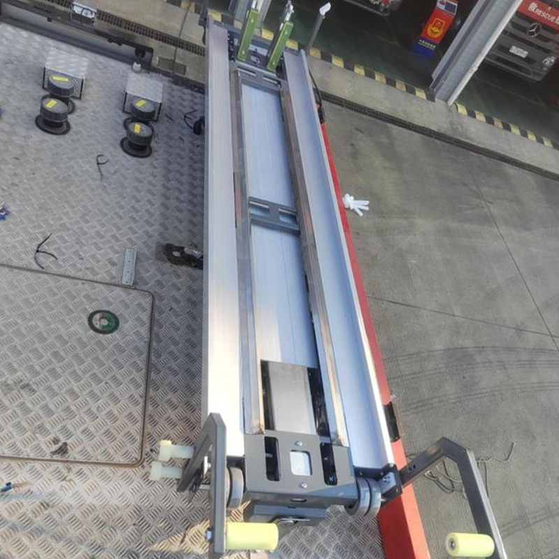 Elektryczne stojaki na drabiny do wozów strażackich